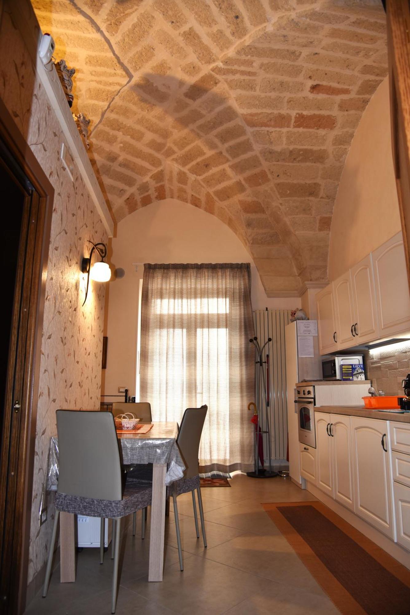 הוילה לצ'ה Il Campanile Locazioni Turistiche מראה חיצוני תמונה